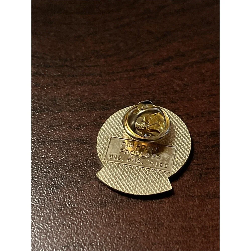 McDonald’s Ruby Partners Westminster Perfection Is Our Goal Employee Hat Pin‎